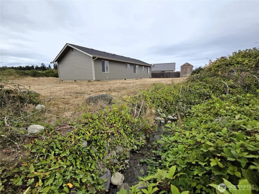 Property photo for 411 W Salal Place, Sequim photo 22