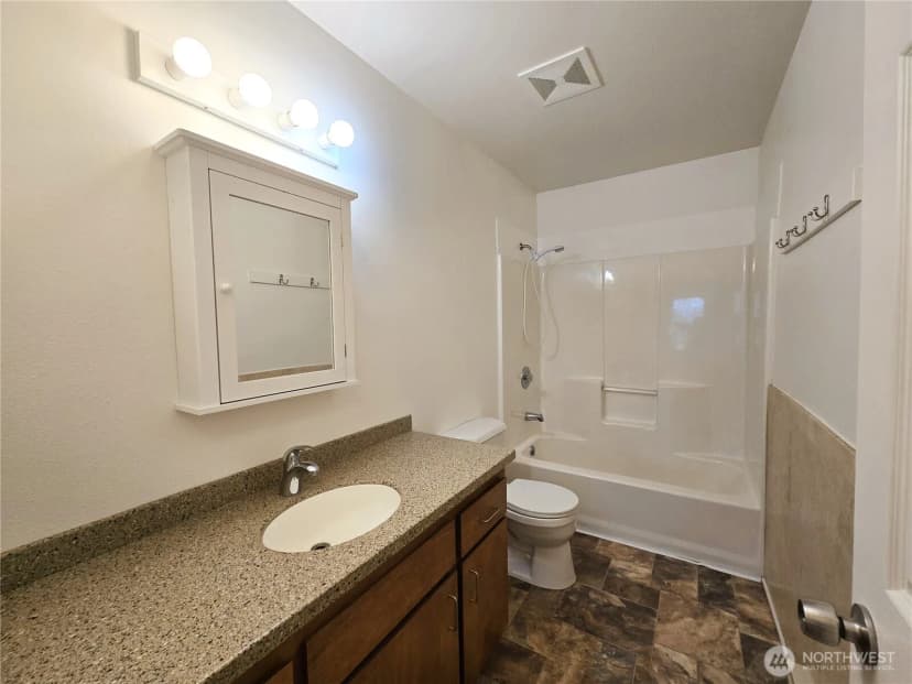 Property photo for 411 W Salal Place, Sequim photo 15