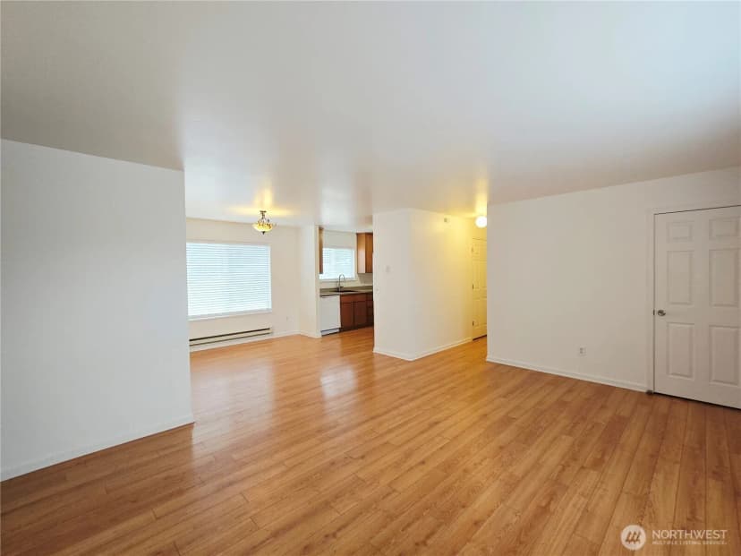 Property photo for 411 W Salal Place, Sequim photo 4