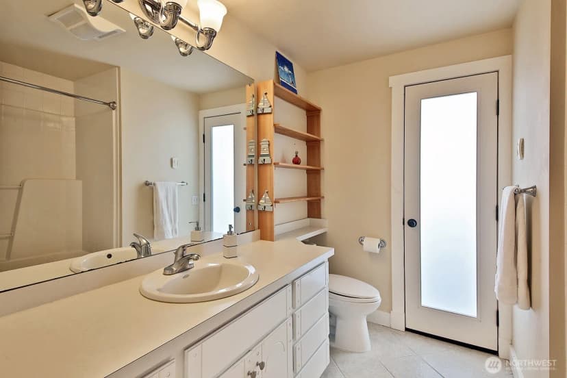 Property photo for 3761 Bells Lane, Langley photo 18