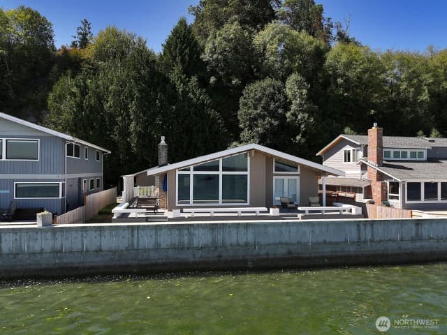 Property photo for 3761 Bells Lane, Langley photo 2