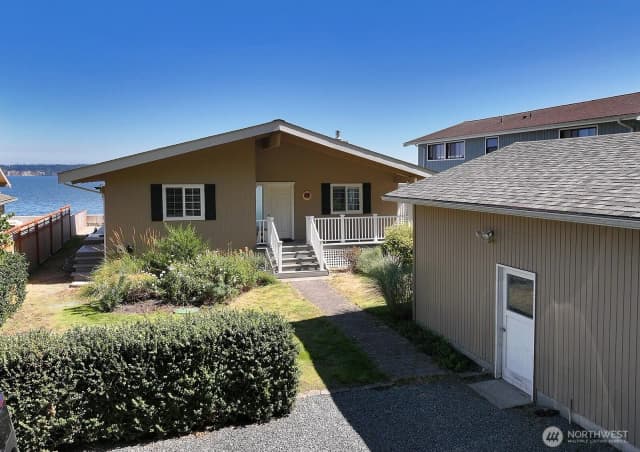 Property photo for 3761 Bells Lane, Langley photo 3