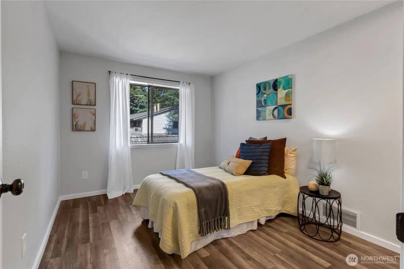 Property photo for 17404 119th Lane Se #h8, Renton photo 18