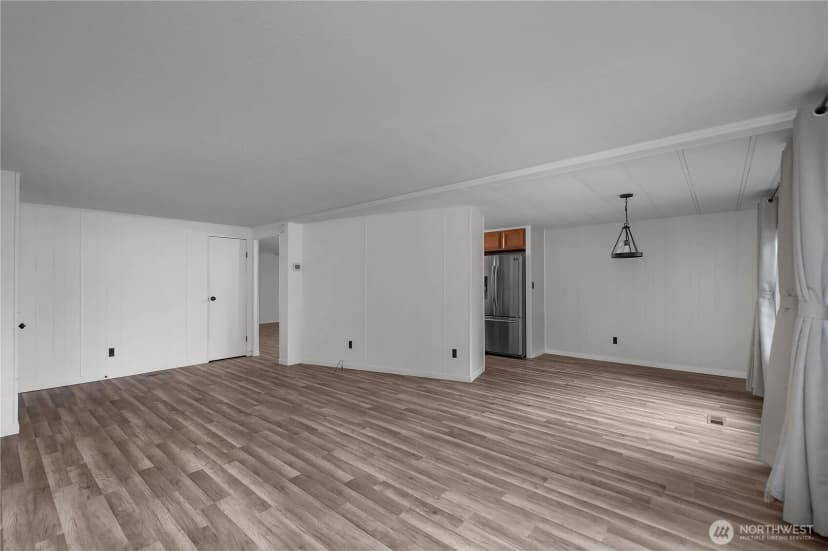 Property photo for 17107 Snowbell Court Se, Yelm photo 6
