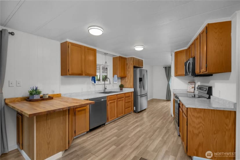 Property photo for 17107 Snowbell Court Se, Yelm photo 11