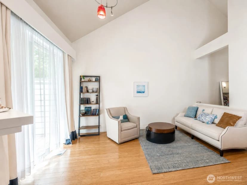 Property photo for 13824 N Creek Drive #1702, Mill Creek photo 5