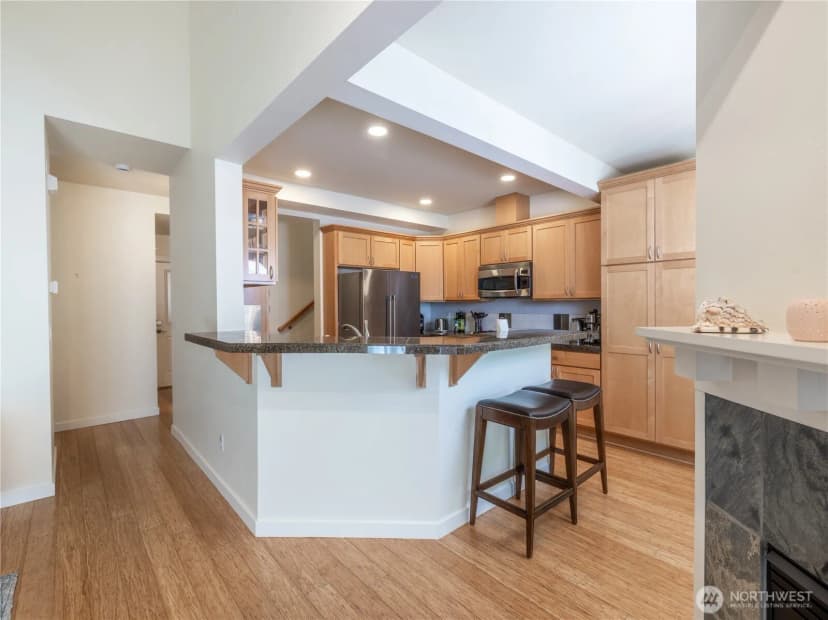 Property photo for 13824 N Creek Drive #1702, Mill Creek photo 7