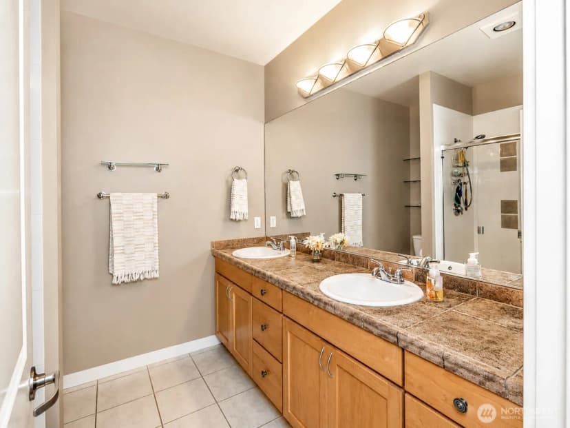 Property photo for 13824 N Creek Drive #1702, Mill Creek photo 13