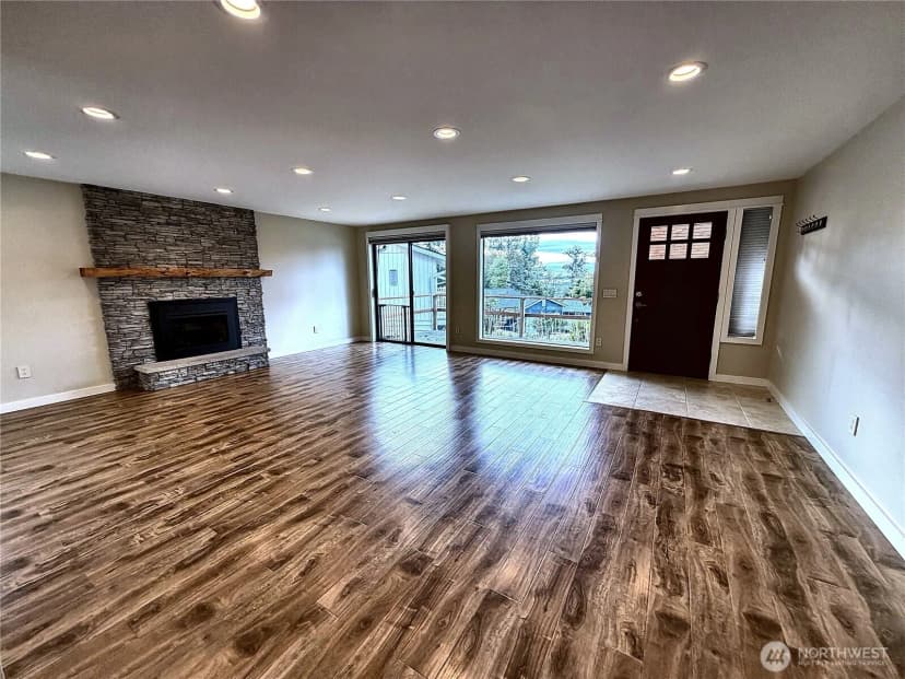 Property photo for 2604 Vining Place, Bellingham photo 6