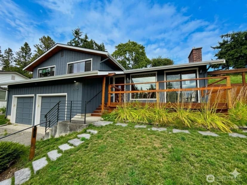 Property photo for 2604 Vining Place, Bellingham