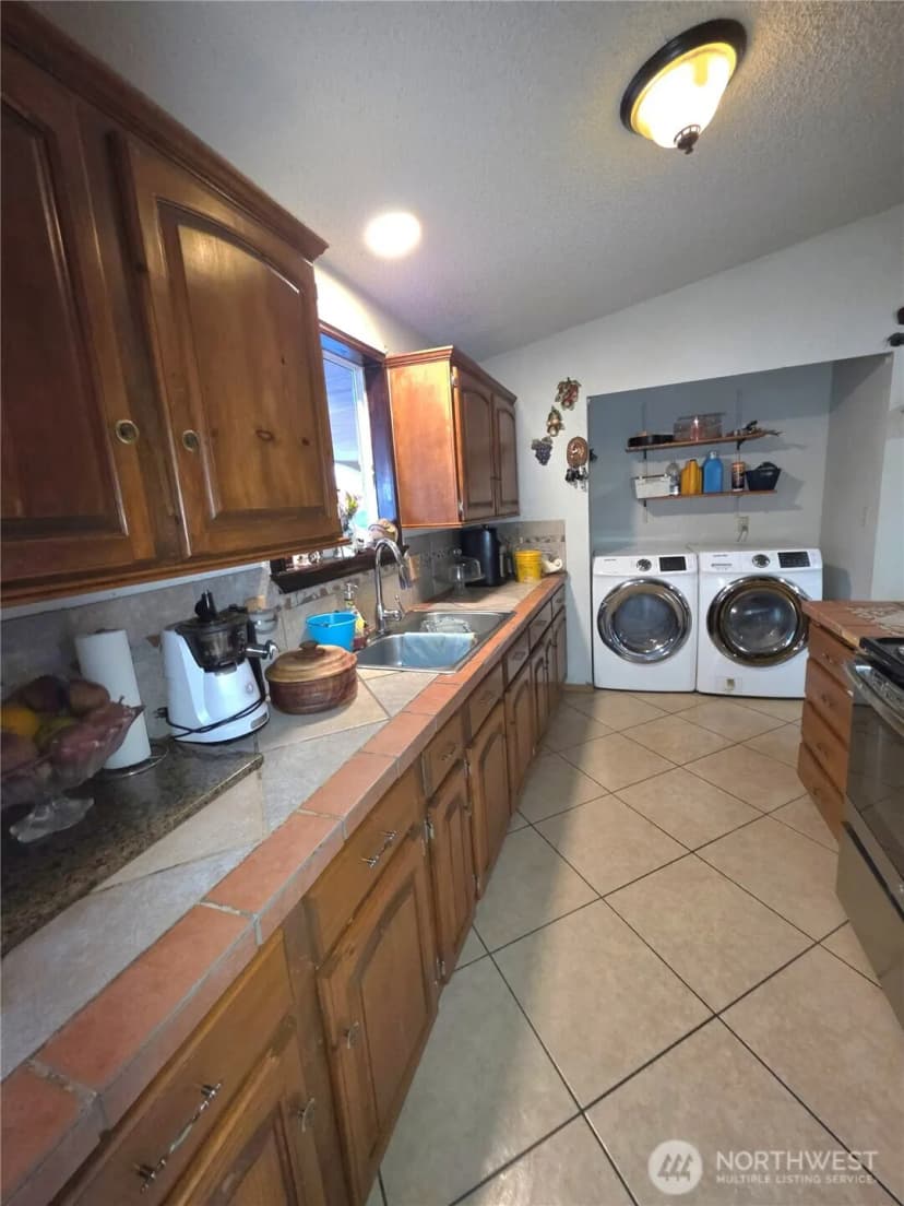 Property photo for 819 Walker Avenue, Wenatchee photo 13
