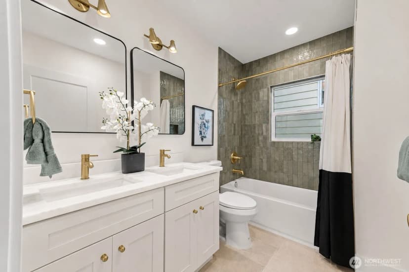 Property photo for 4236 S Findlay Street, Seattle photo 15