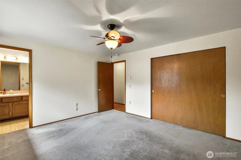 Property photo for 5306 119th Place Ne, Marysville photo 19