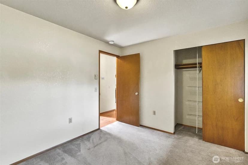Property photo for 5306 119th Place Ne, Marysville photo 23