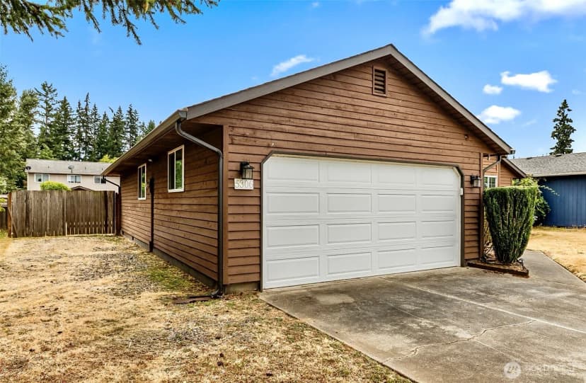 Property photo for 5306 119th Place Ne, Marysville photo 8