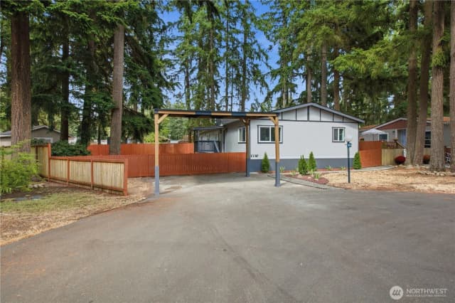 Property photo for 13517 203rd Street E #103, Graham photo 2