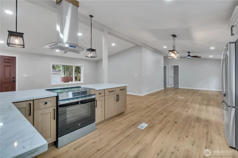 Property photo for 13517 203rd Street E #103, Graham photo 13