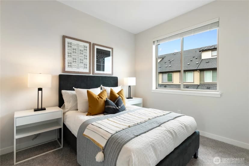Property photo for 1429 8th Avenue Ne #8, Issaquah photo 22