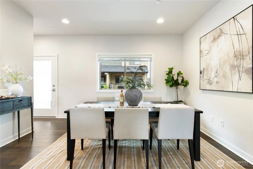 Property photo for 1429 8th Avenue Ne #8, Issaquah photo 13