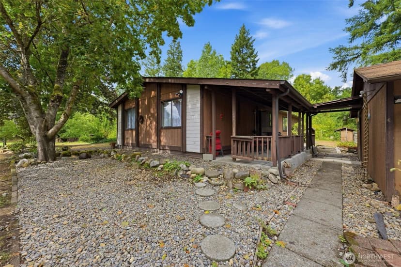 Property photo for 35505 37th Avenue S, Roy photo 26