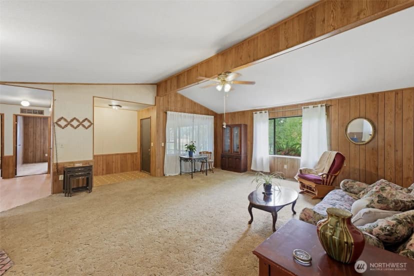 Property photo for 35505 37th Avenue S, Roy photo 7