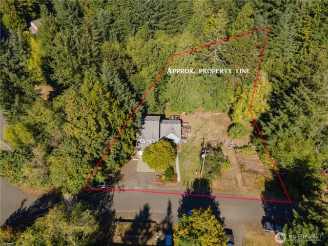 Property photo for 7232 Piedra Drive Sw, Olympia photo 4