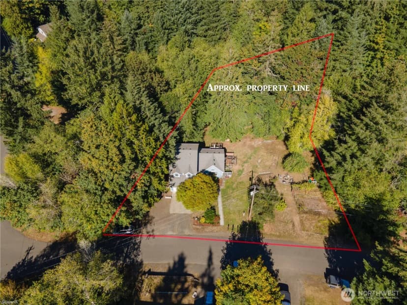 Property photo for 7232 Piedra Drive Sw, Olympia photo 4