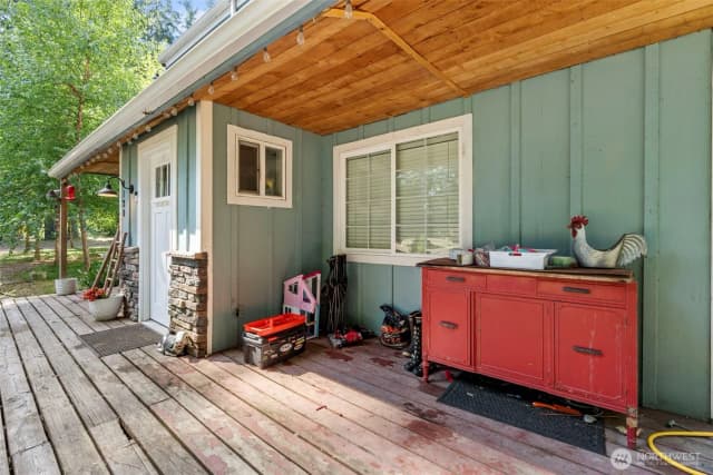 Property photo for 8120 Meridian Road Se, Olympia photo 2
