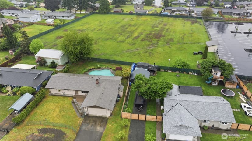 Property photo for 5302 93rd Place Ne, Marysville photo 32