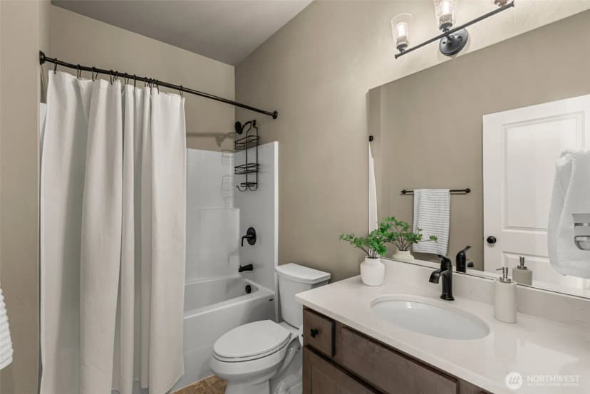 Property photo for 2977 Breckenridge Drive, East Wenatchee photo 12