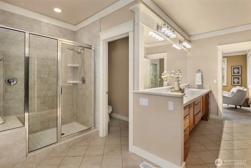 Property photo for 5245 Jung Frau Place Nw, Issaquah photo 22