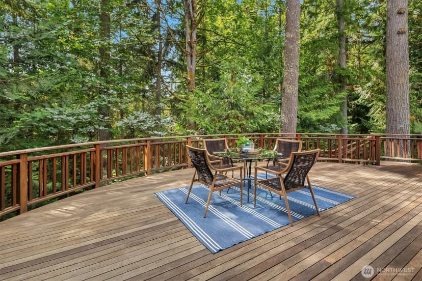 Property photo for 5245 Jung Frau Place Nw, Issaquah photo 13