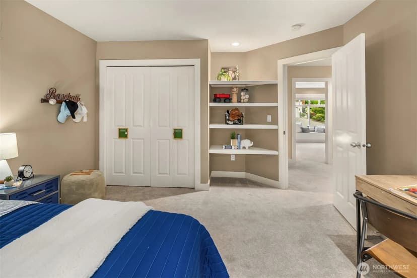 Property photo for 5245 Jung Frau Place Nw, Issaquah photo 25