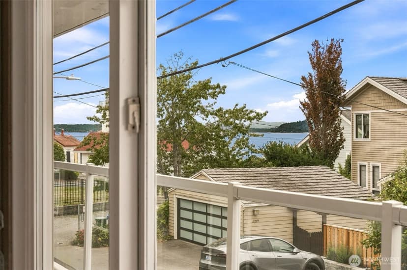 Property photo for 3151 Alki Avenue Sw #11, Seattle photo 14