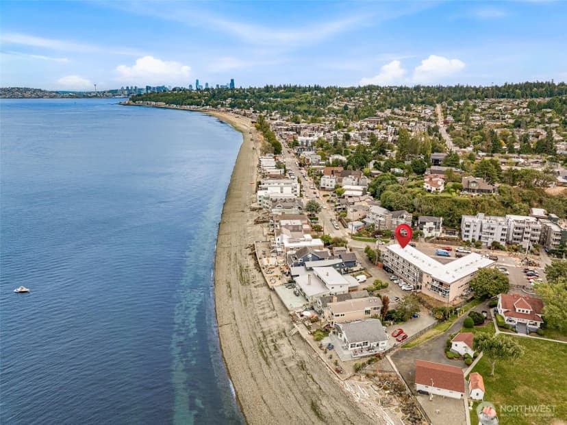 Property photo for 3151 Alki Avenue Sw #11, Seattle photo 19