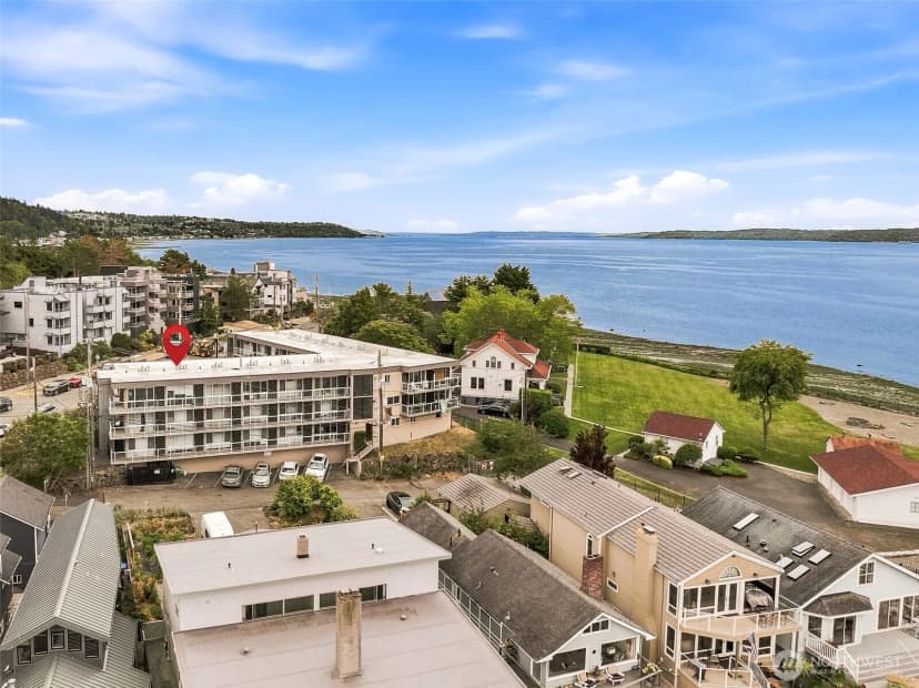 Property photo for 3151 Alki Avenue Sw #11, Seattle photo 16