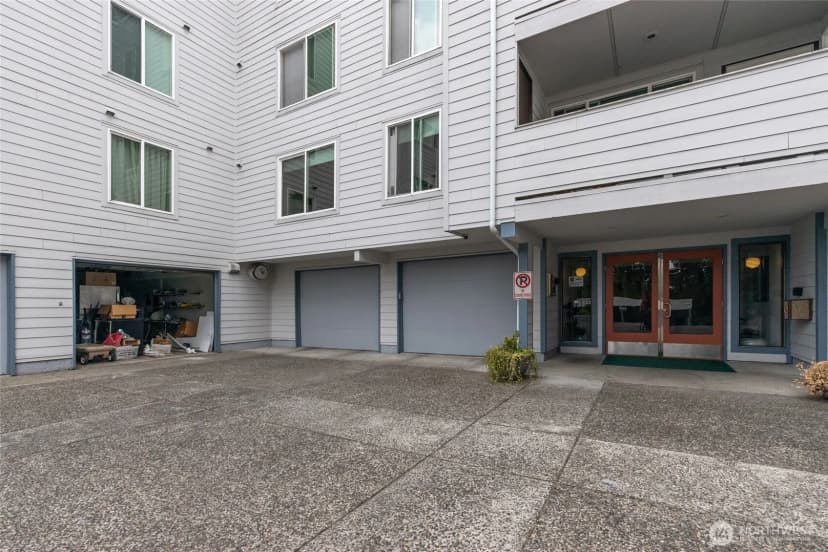 Property photo for 17417 Ashworth Avenue N #202, Shoreline photo 25