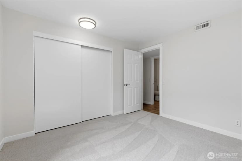 Property photo for 17417 Ashworth Avenue N #202, Shoreline photo 14