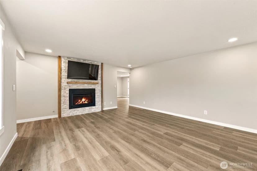 Property photo for 6702 120th Street E, Puyallup photo 5
