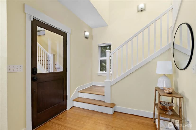 Property photo for 5925 31st Avenue Sw, Seattle photo 14