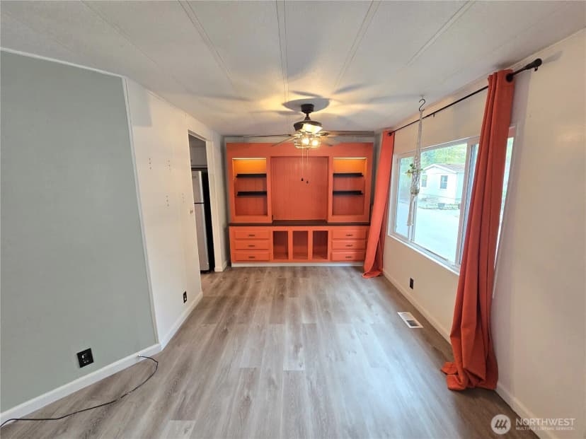 Property photo for 900 29th Street Se #d-9, Auburn photo 35