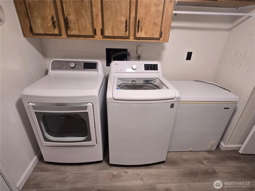 Property photo for 900 29th Street Se #d-9, Auburn photo 23