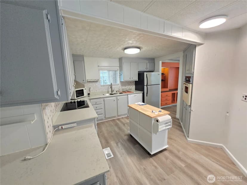 Property photo for 900 29th Street Se #d-9, Auburn photo 36