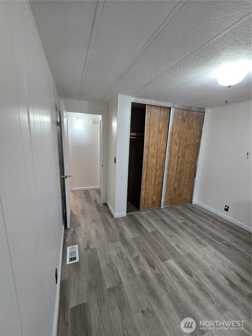 Property photo for 900 29th Street Se #d-9, Auburn photo 17