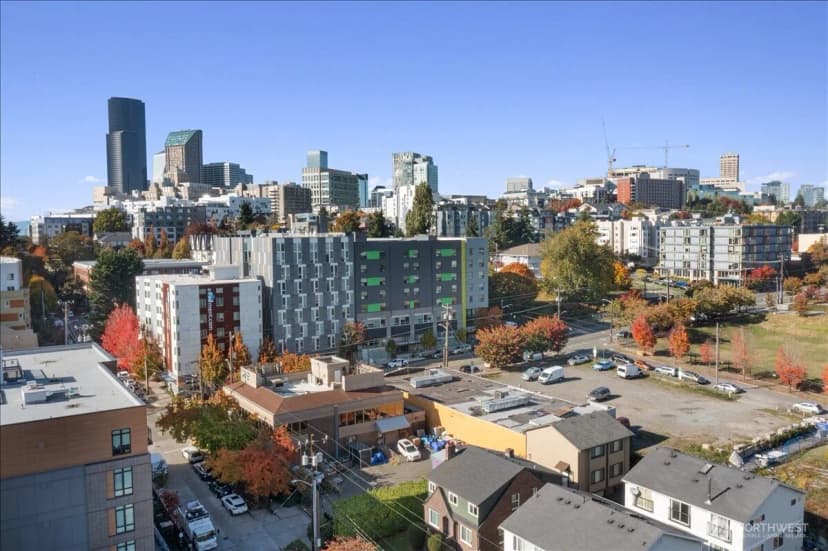 Property photo for 150 12th Avenue, Seattle photo 16