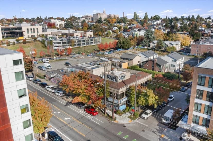 Property photo for 150 12th Avenue, Seattle photo 13