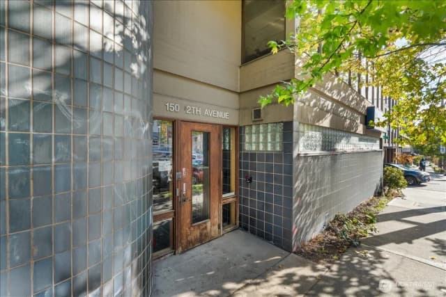 Property photo for 150 12th Avenue, Seattle