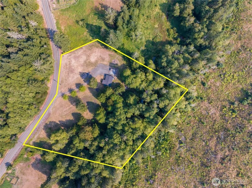 Property photo for 420 Proffitt Road, Centralia photo 21