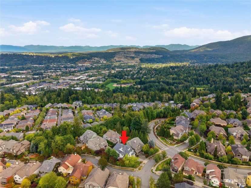 Property photo for 698 Summerhill Ridge Drive Nw, Issaquah photo 38