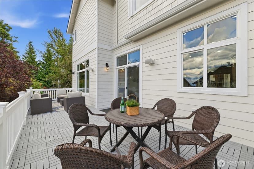 Property photo for 698 Summerhill Ridge Drive Nw, Issaquah photo 13